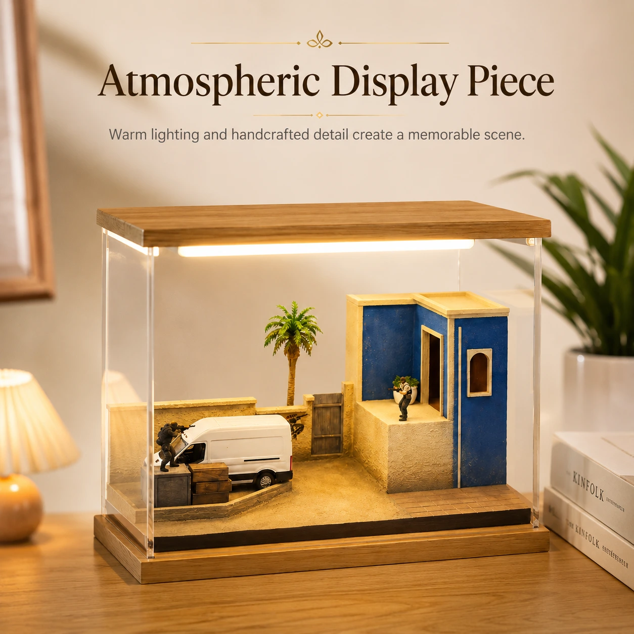 Atmospheric Mirage-inspired miniature display piece